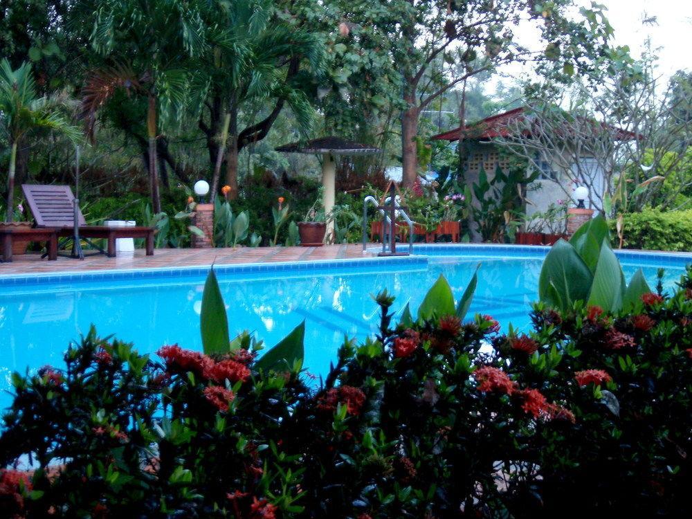 Thai-bamboo Holiday park 3*
