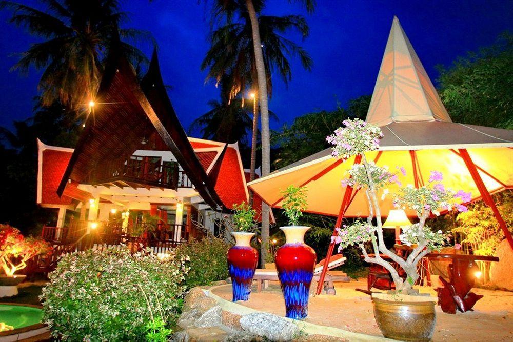 Coco Palace Resort Nai Harn