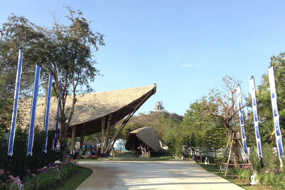 Reewa Waree Resort 4*