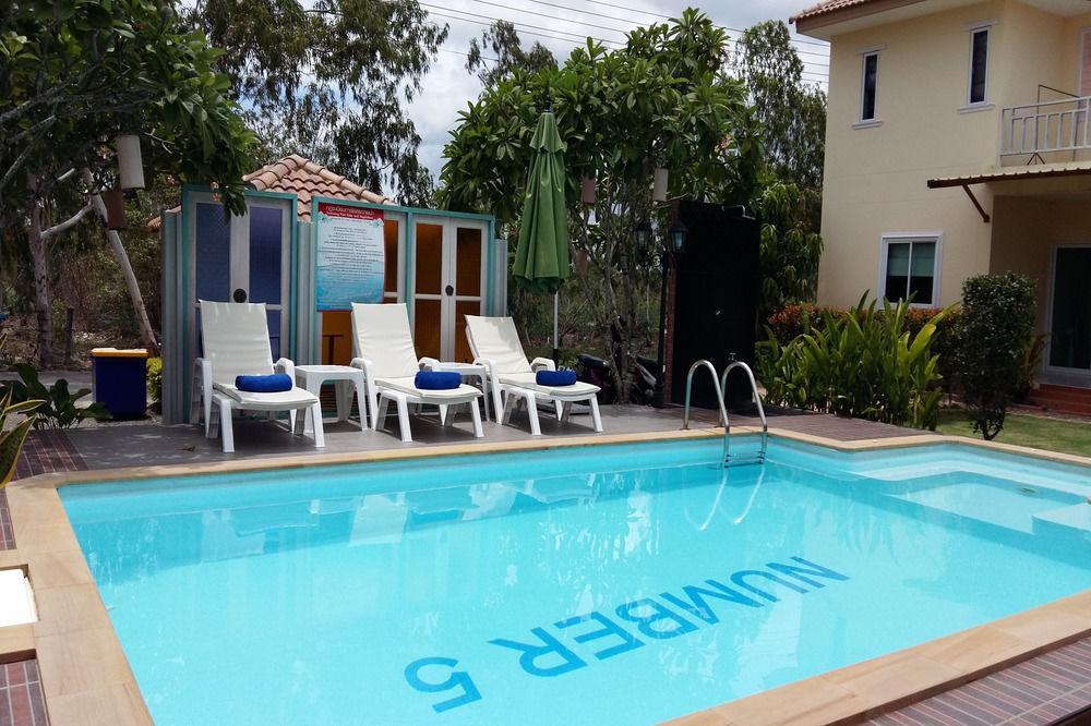 Charm Resort