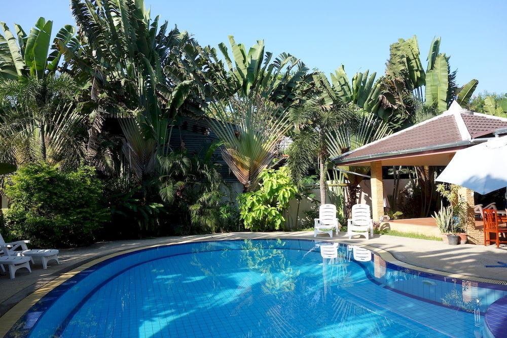 Jungle Resort