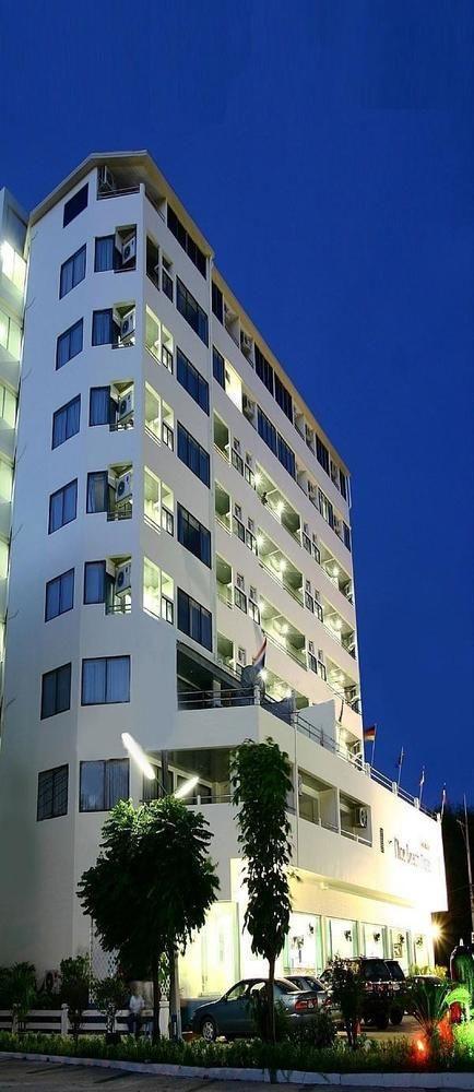 Nice Beach Hotel Hotel Rayong