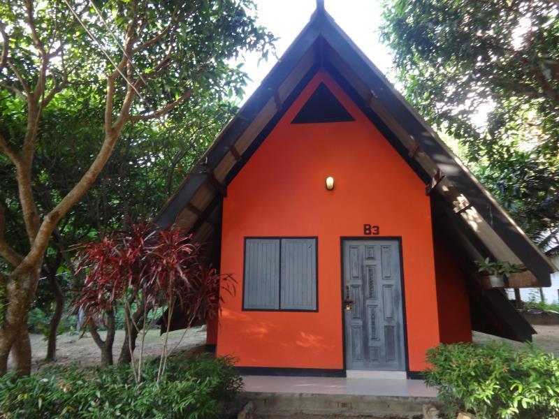 Cashewnut Tree Lodge
