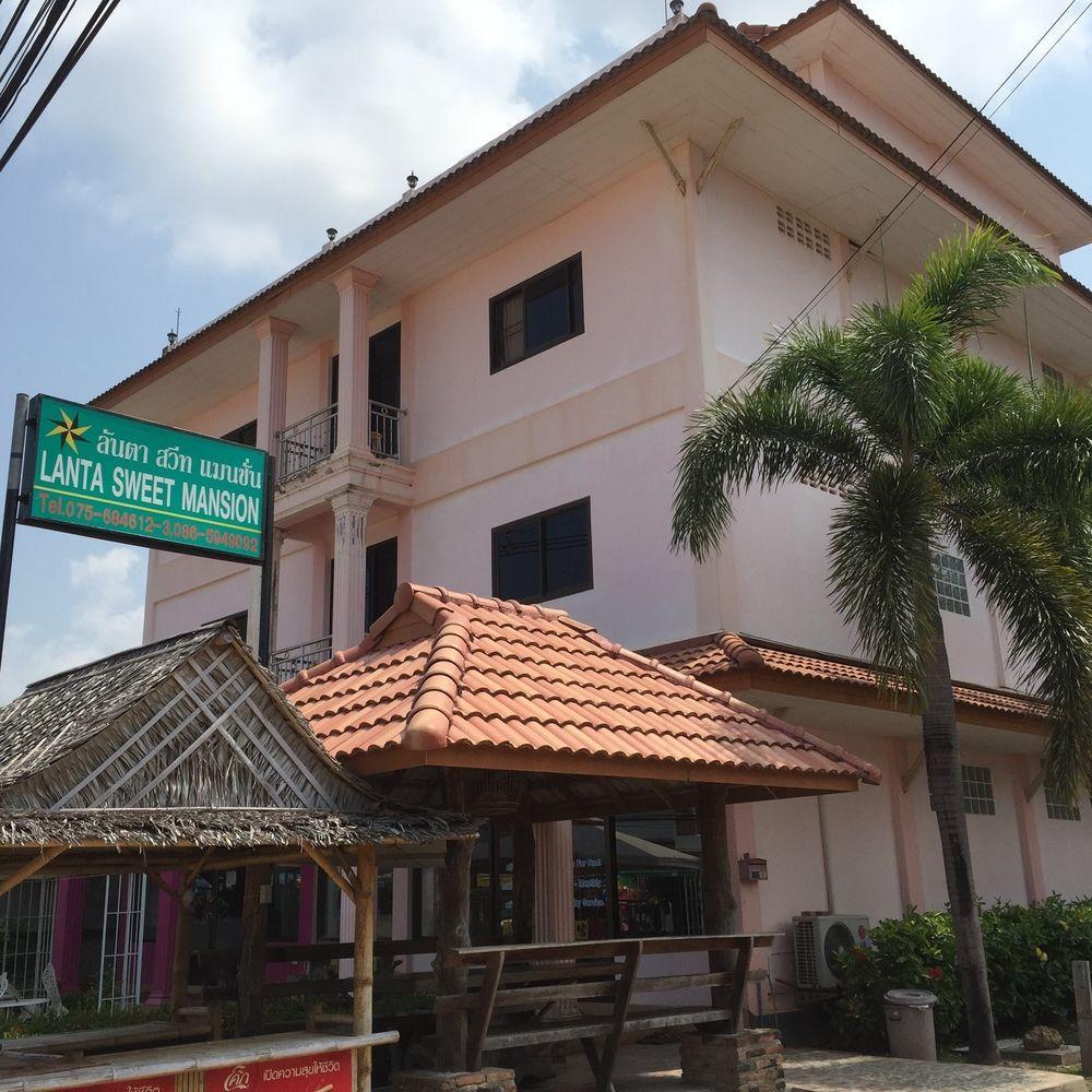 Lanta Sweet Mansion Hotel *