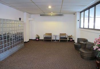 Crown Bts Nana Hotel Banguecoque