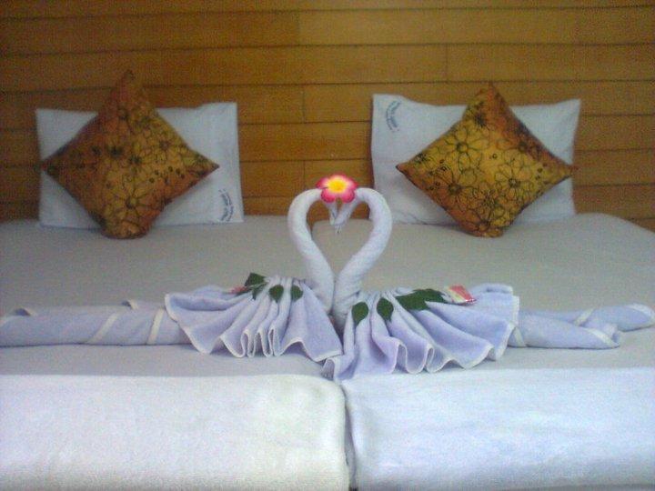Khao Luang 2* Lan Saka
