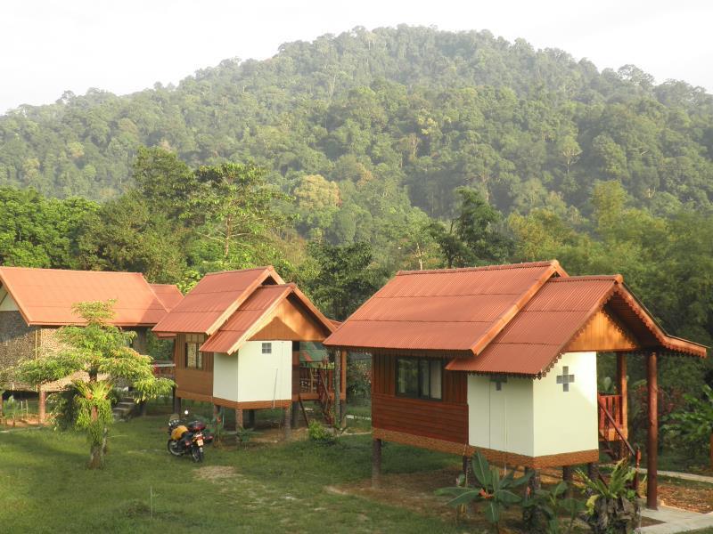 Baan Rimnam Khao Sok 2* Phanom