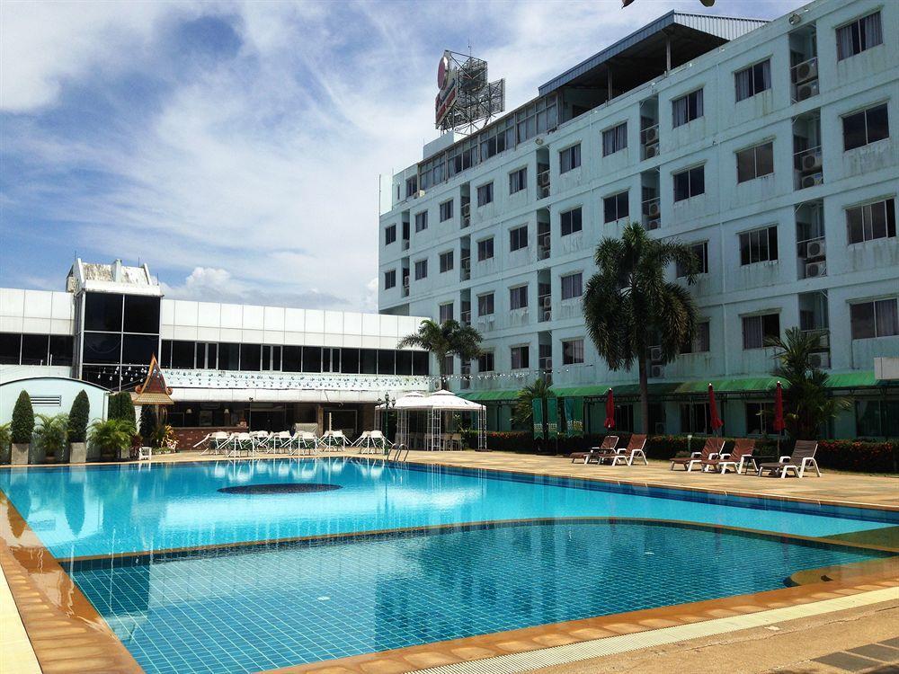 New Travel Hotel