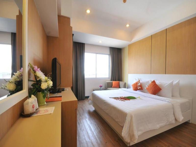 New Travel Hotel 3*