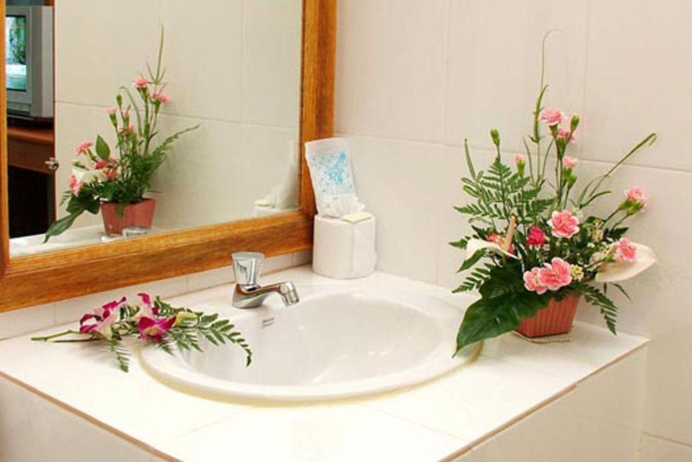 Oasis Hostel