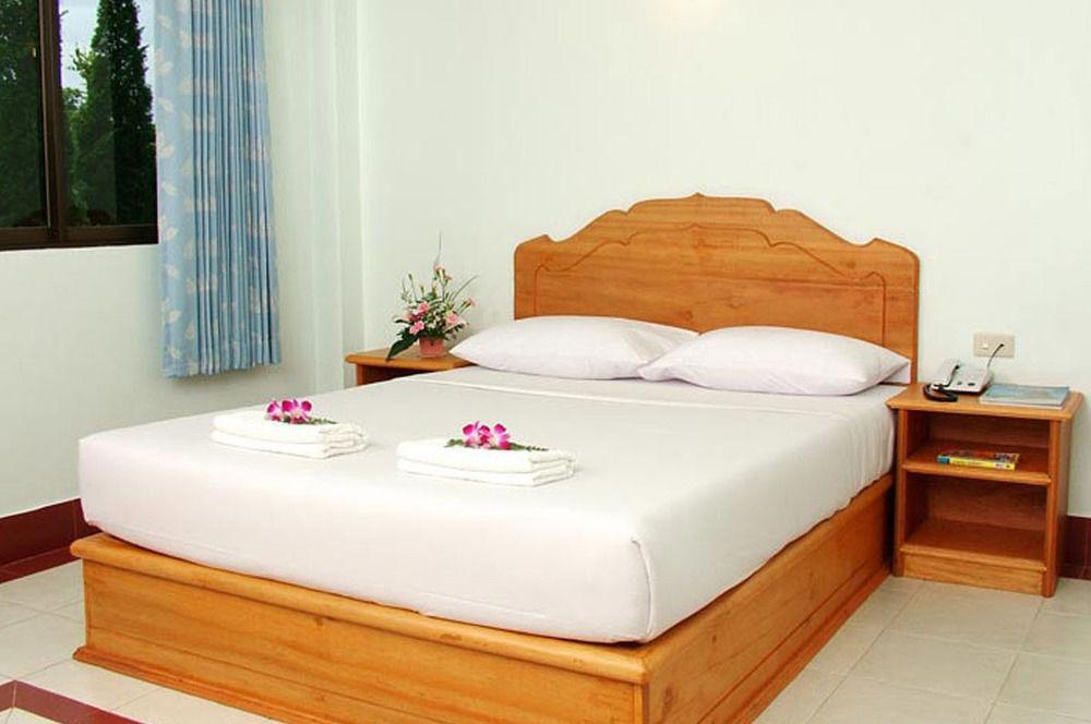 Oasis Hostel Krabi