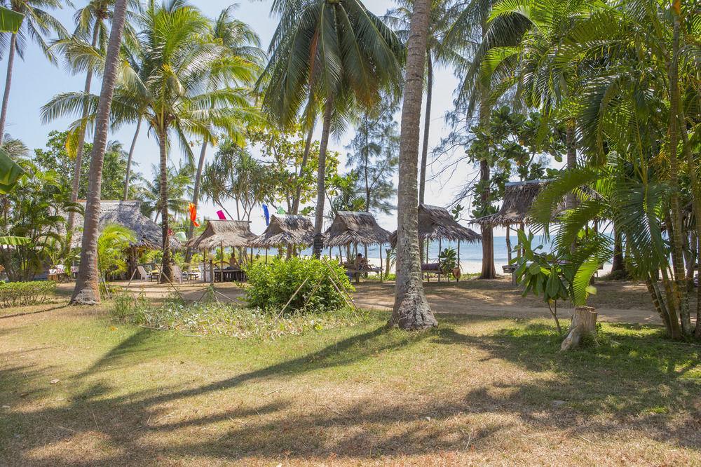 Lanta Coral Resort