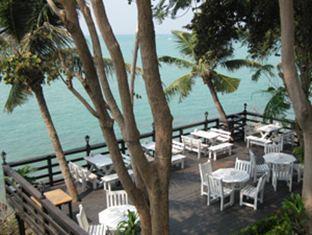 Golden Cliff House 3*