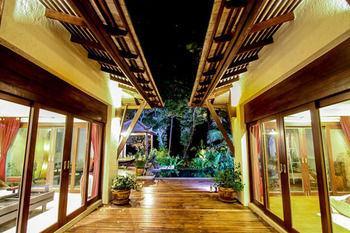 Thai Island Dream Estate *