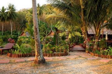 Tenta Nakara And Restaurant Hotel 2*