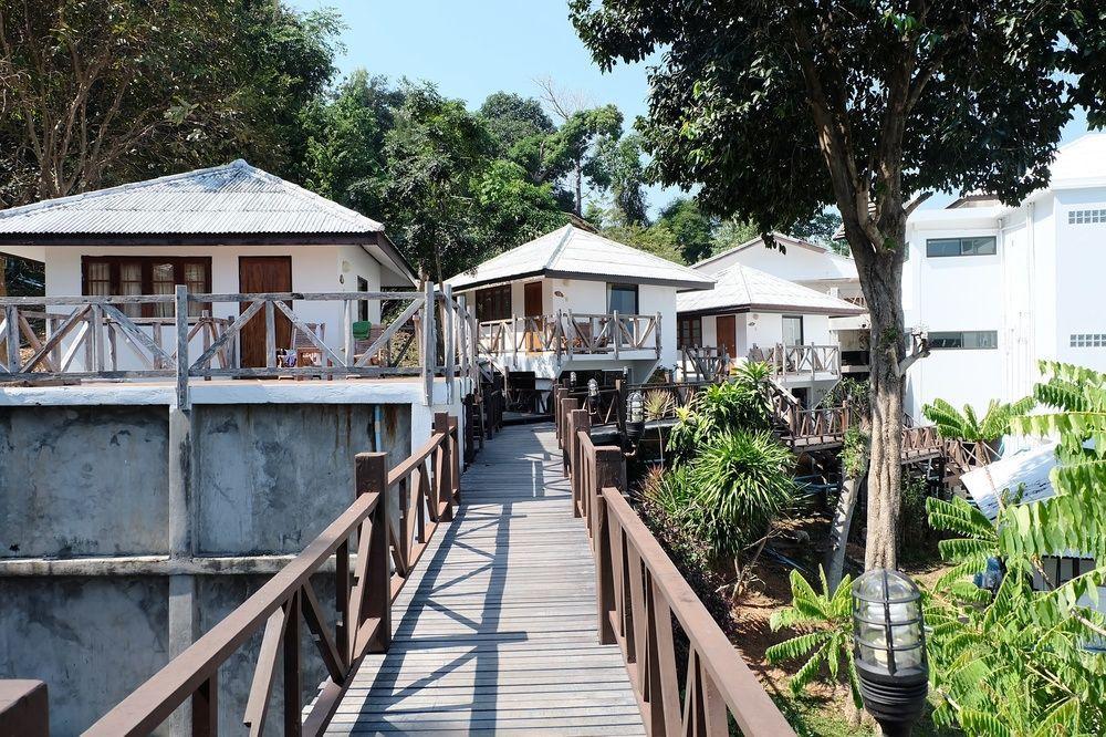 Samed Cliff Resort 3*