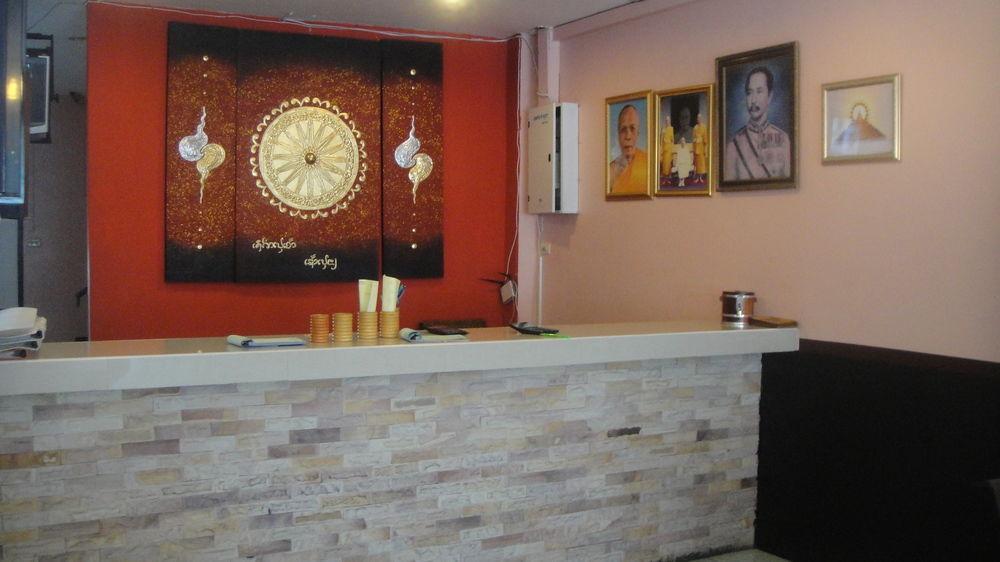 Malee Beach Guest House 2* Bang Lamung