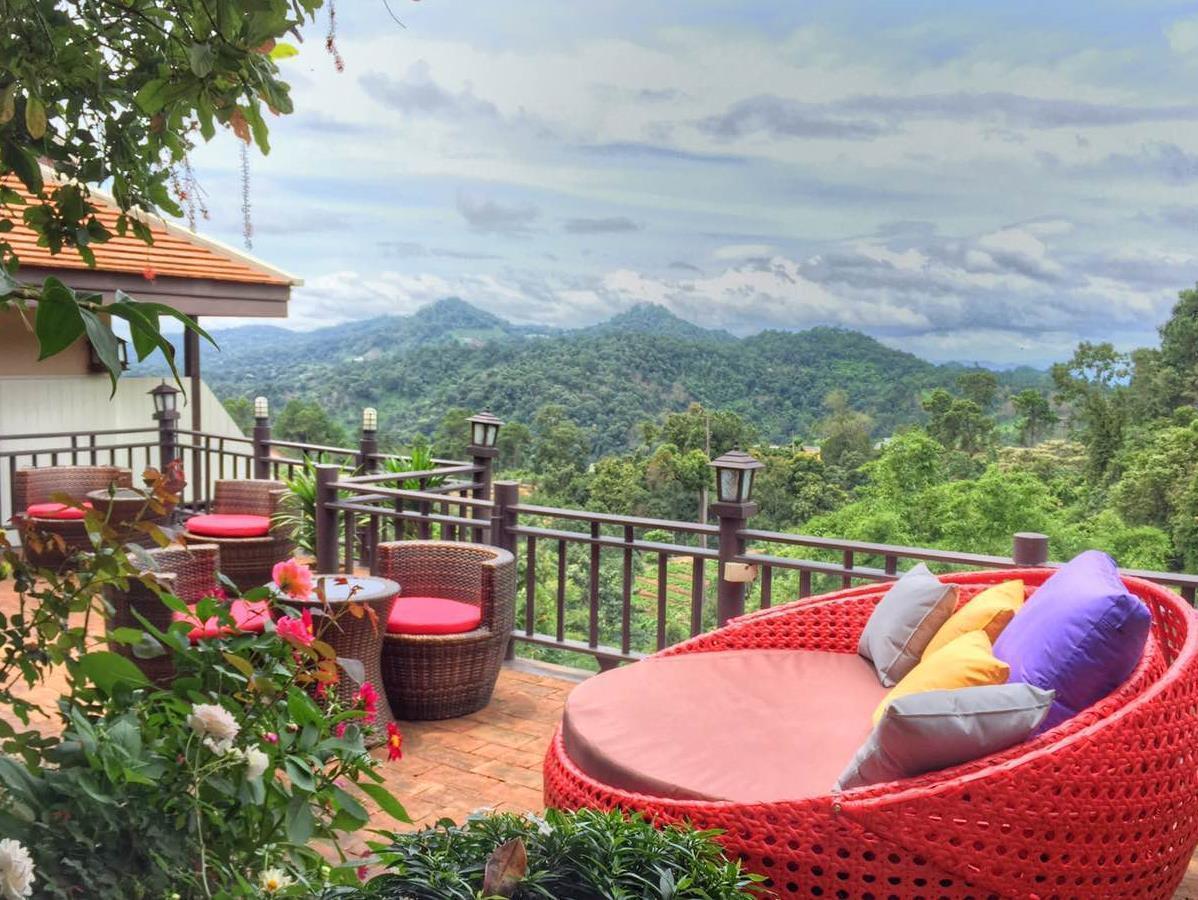 Phu Mork Dao Resort Resort