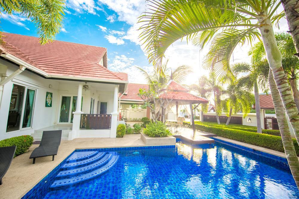Green Pool Pattaya * Jomtien Beach