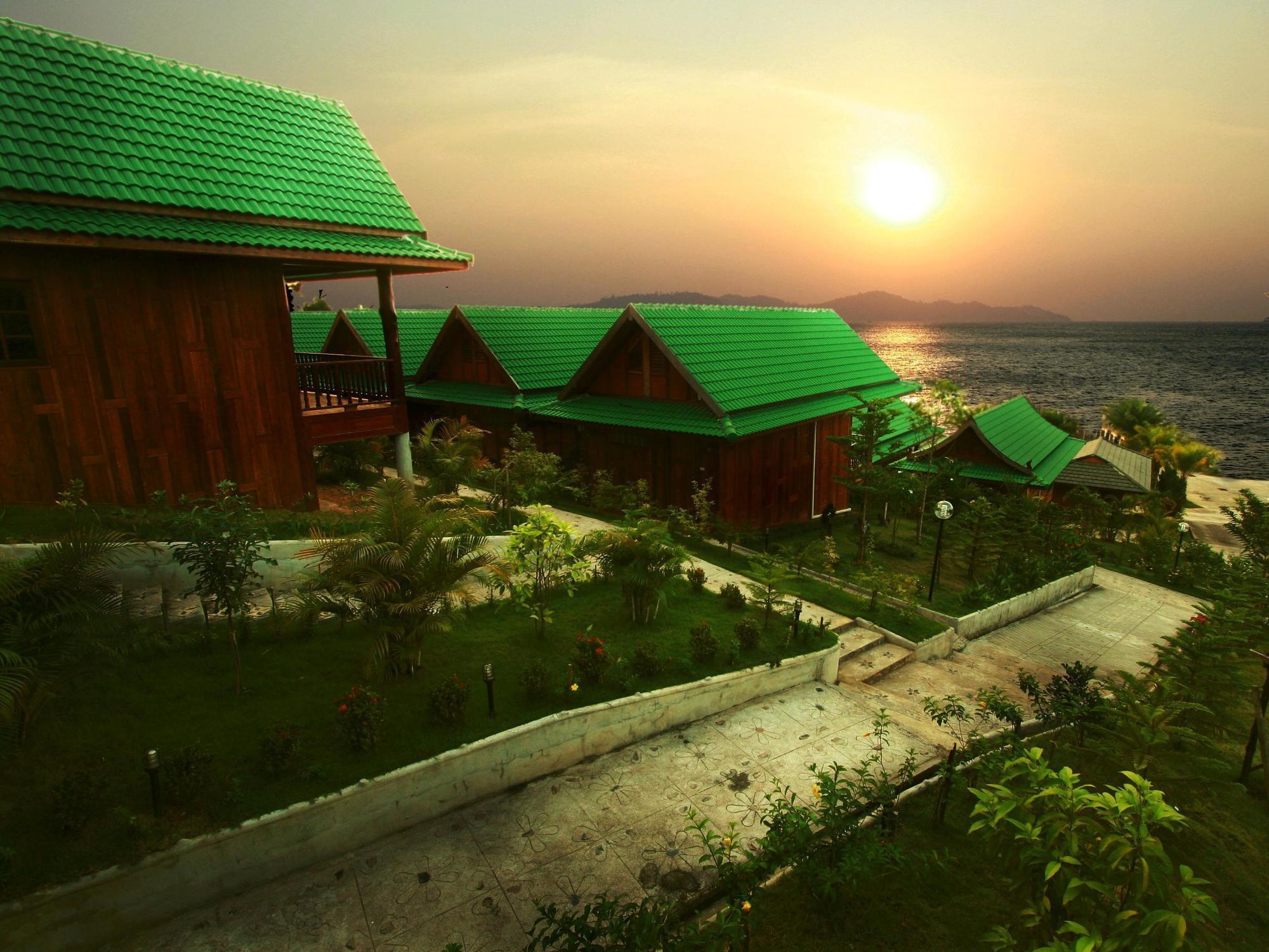 B C Badin 3* Ranong