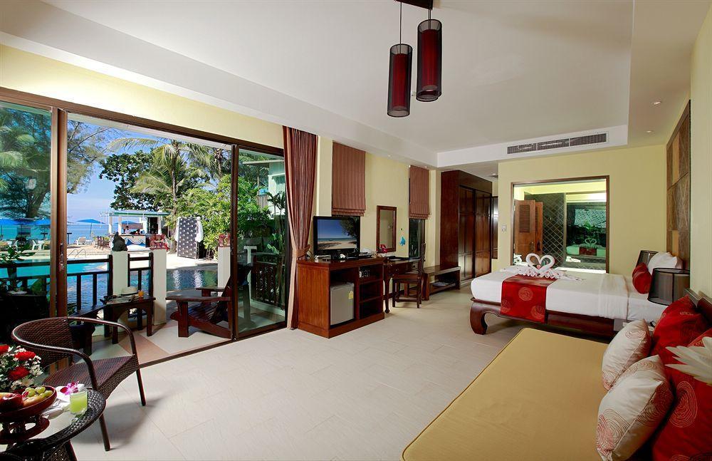 Hive Khaolak Beach (adults Only) 4*