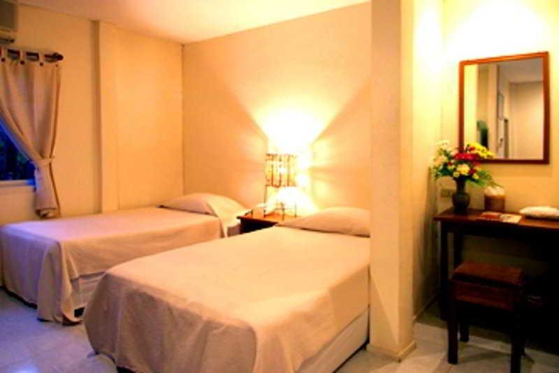 Chumphon Cabana Resort
