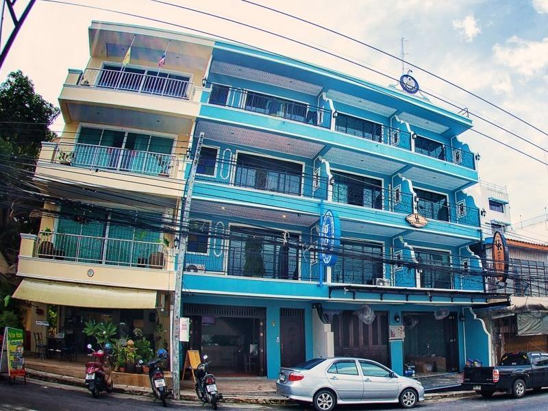 Grandmom Place Hotel 3*