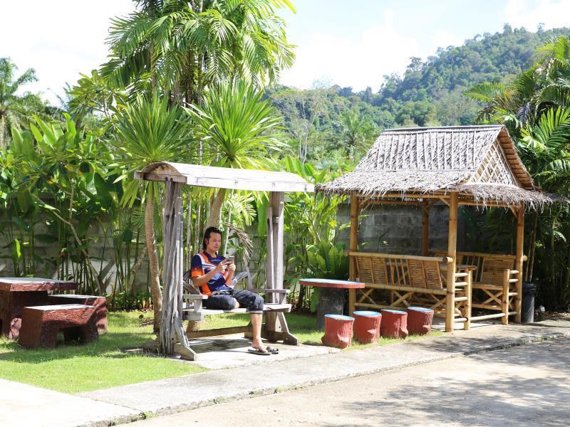 Suksai Buri Guest house 2*