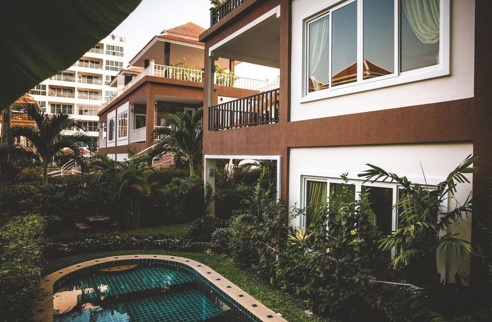 Arabella Villas *