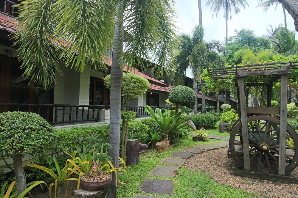 Phi Phi Inn Inn