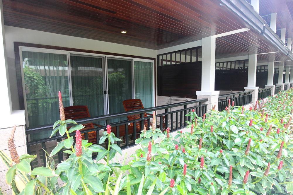 Phi Phi Inn *