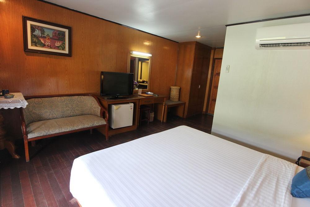 Phi Phi Inn Inn *