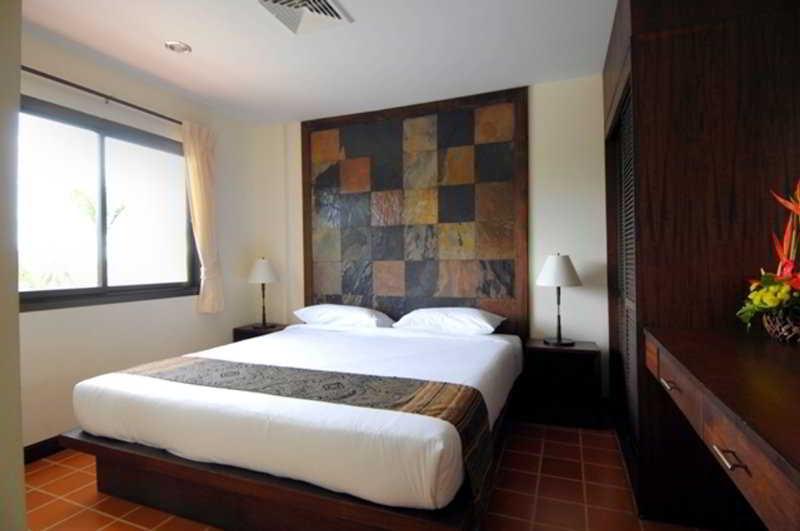 Gate Apartment