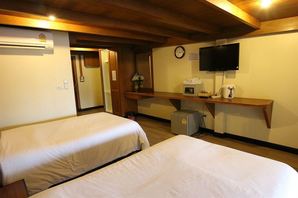 Jj Hotel 3*