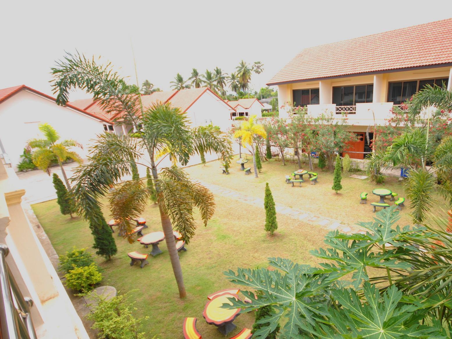 Oyo 859 Golden Land Hotel Chiang Rai