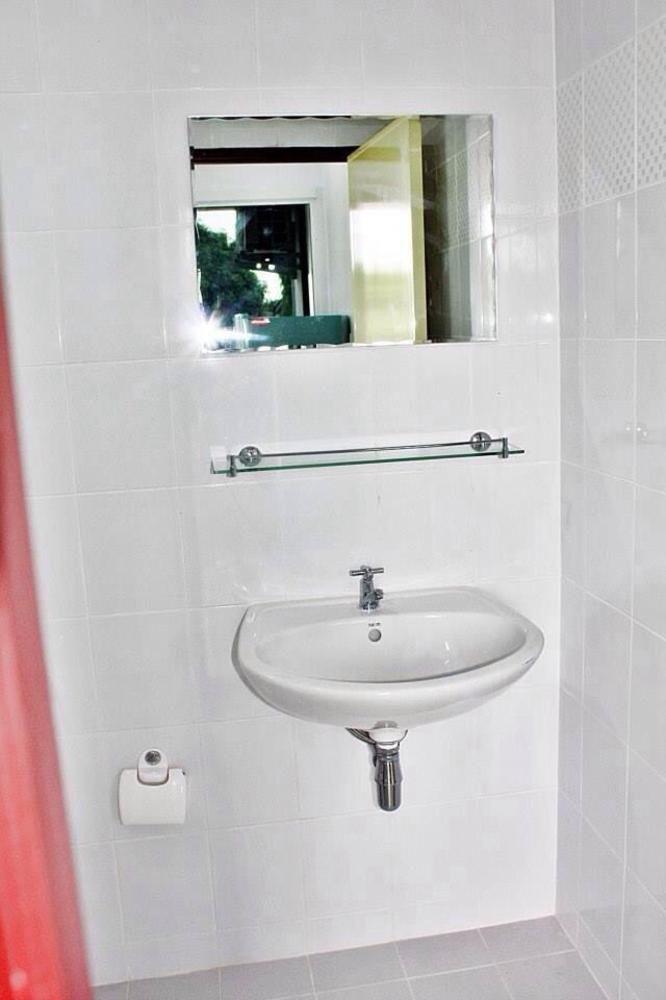 Oyo 824 Valida 2*