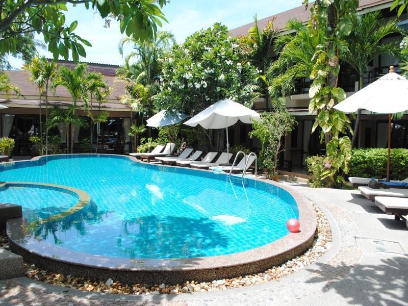 Grand Thai House 3*