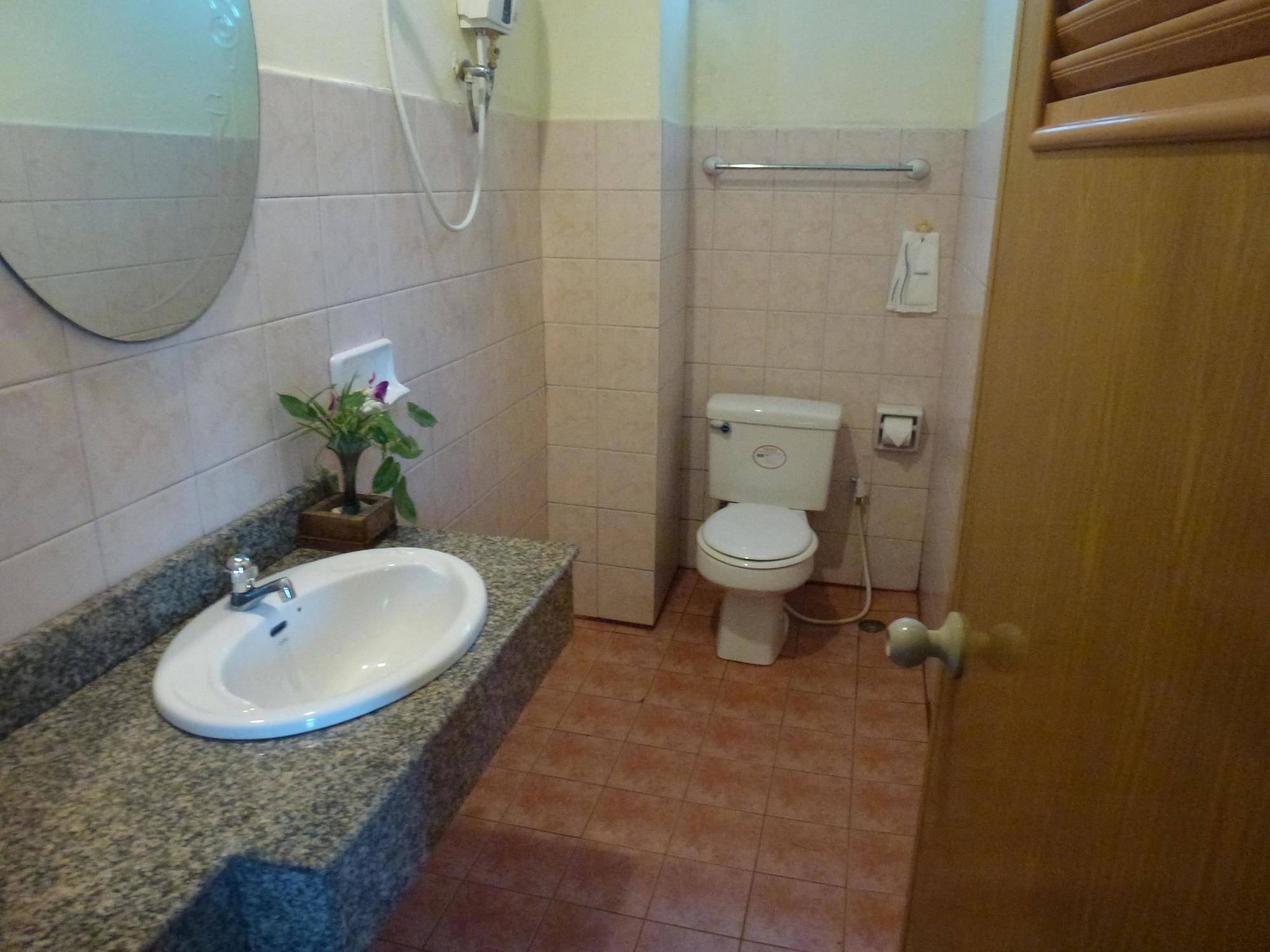 Sabai Mansion Apartment *