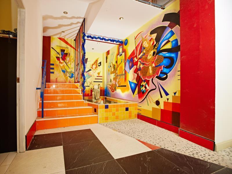 Nirvana Couture Hotel 3*