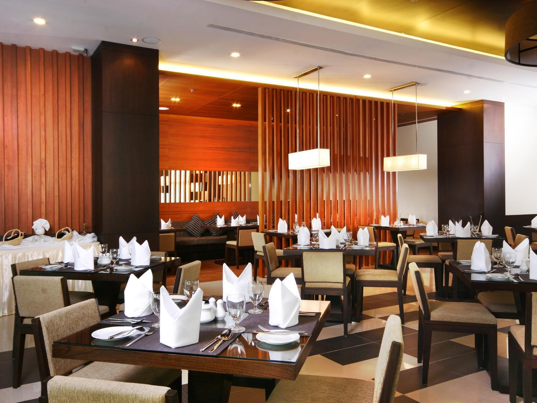 Kantary Hotel