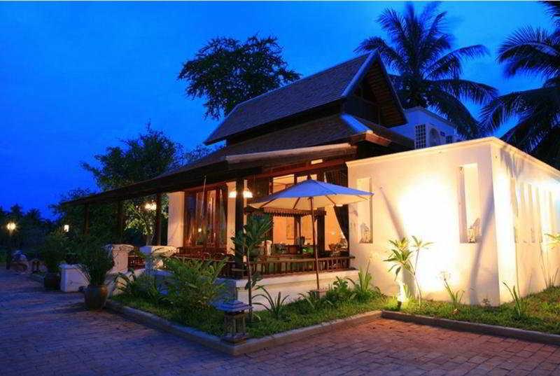 Parn Dhevi Riverside & Hotel Nakhon Pathom
