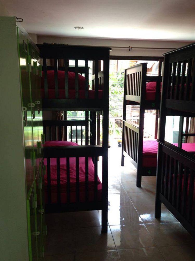 Baan Smile Place Hostel