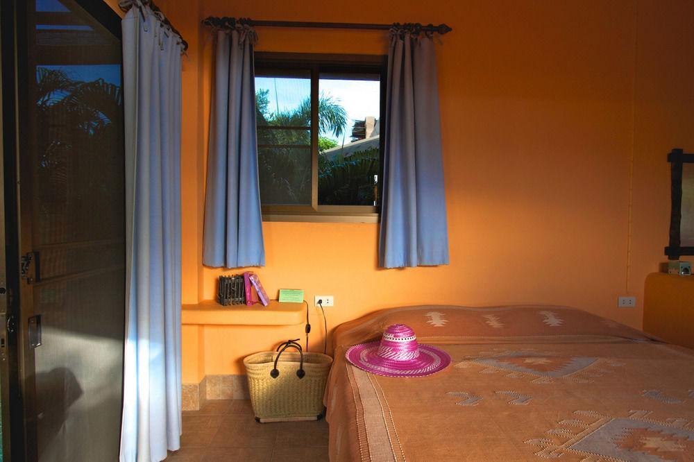 Casa Papaya Hotel 3*