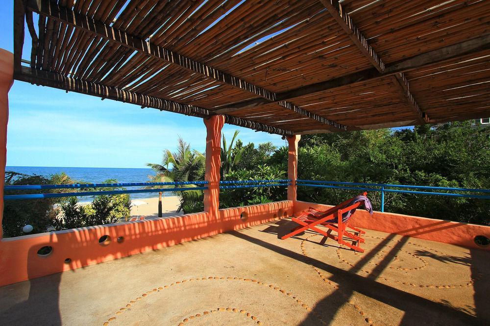 Casa Papaya 3*