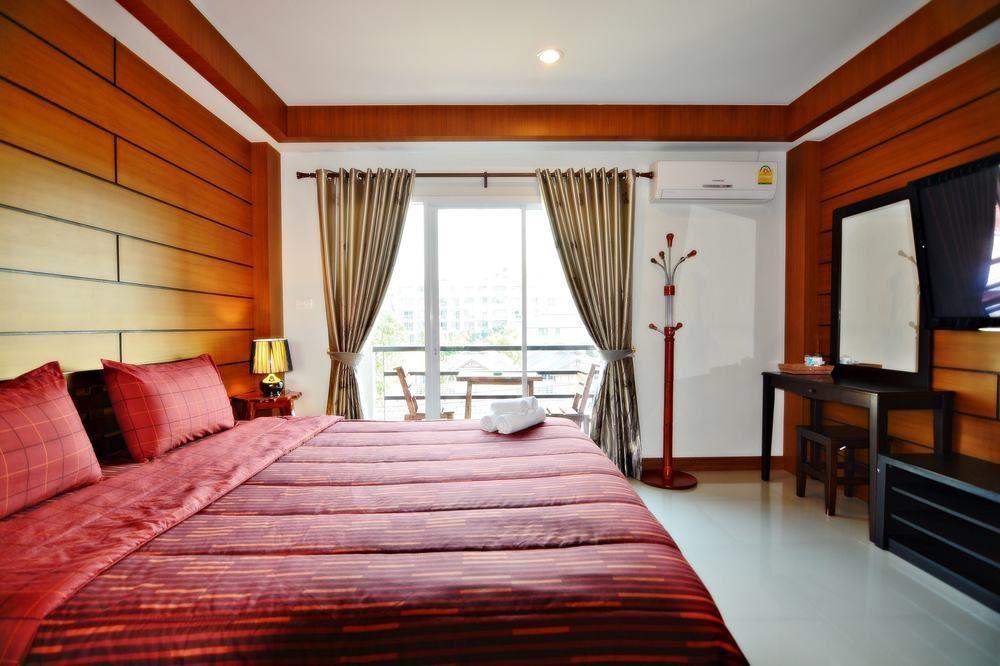 The Day Guest house Chonburi