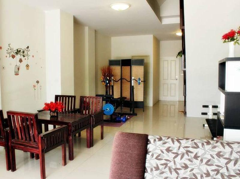 The Day Guest house Chonburi