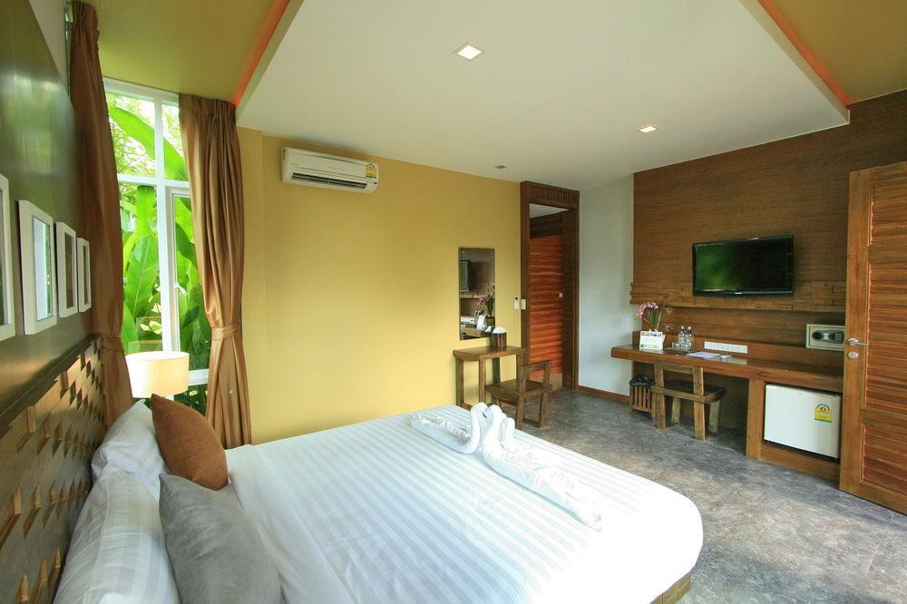 Nana 4* Kaeng Krachan