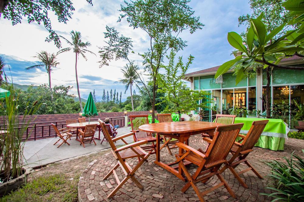 Nana Hotel 4*