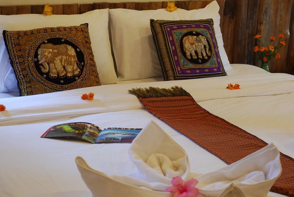 Euro Lanta White Rock Holiday park 3*