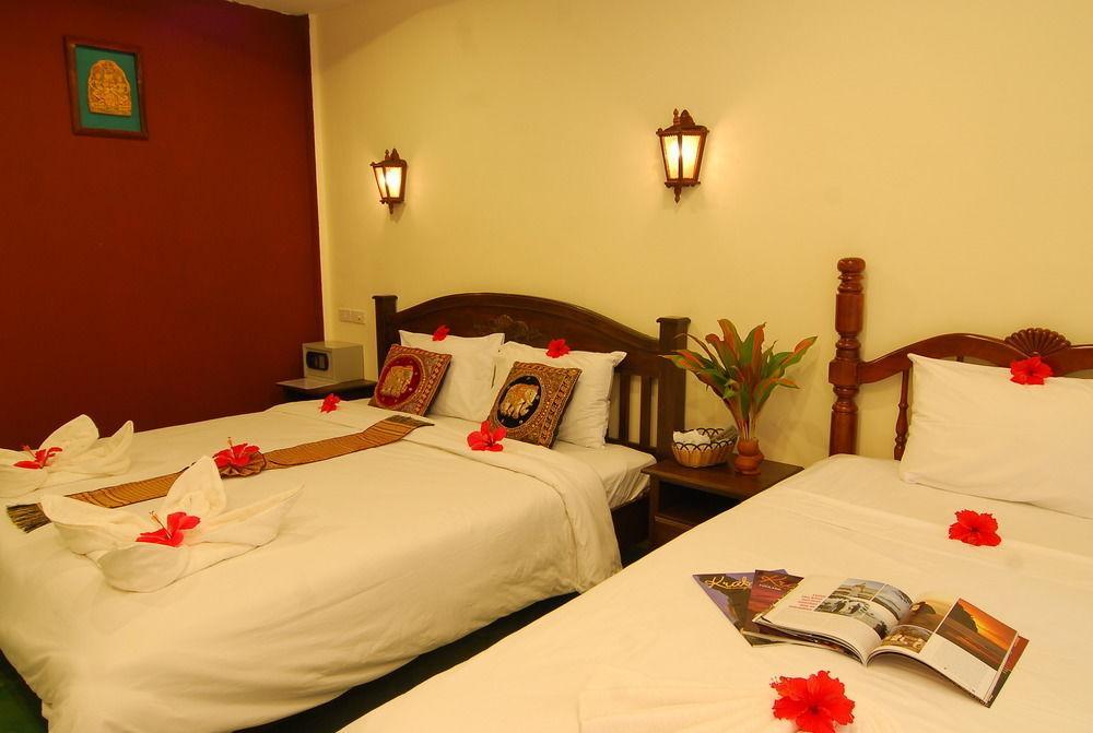 Euro Lanta White Rock Holiday park Koh Lanta